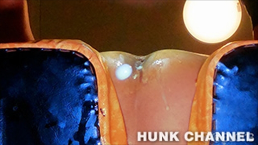 「【Bくん VIDEO：Full HD】隊内淫らな昇任試験「潮吹き性処理」」より